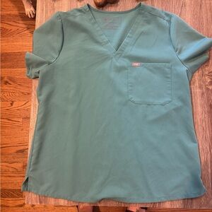 FIGS Catarina One-Pocket Scrub Top in cactus